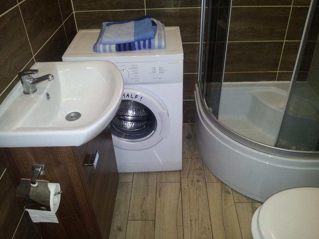 Cozy Apartment With Garden Gdansk Bagian luar foto